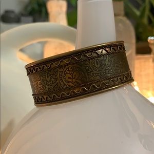 Bangle, golden brass color bracelet